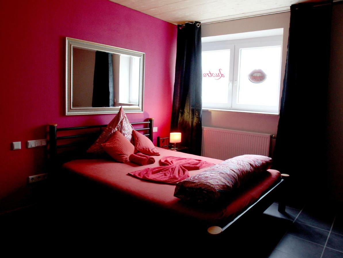 Lustra Stundenhotel - Adults Only Landshut Exterior photo